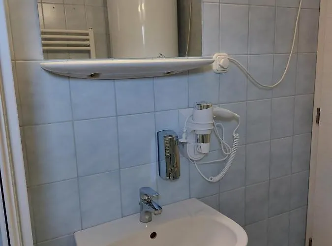 Barbara Wellness بيت ضيافة كيستاي